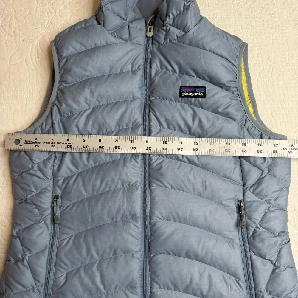 Patagonia Women’s Down Sweater Vest Goose Down Insulated Puffer Small Light Blue - Picture 8 of 10